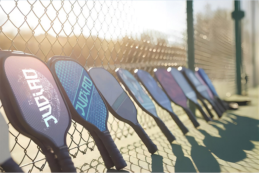 pagaia da pickleball in fibra di carbonio